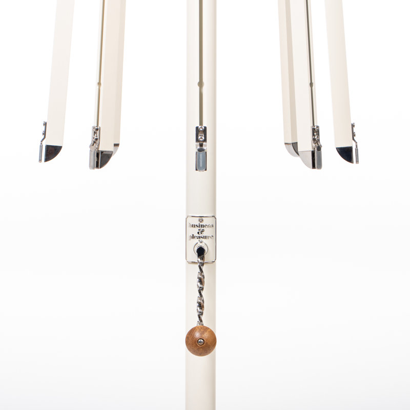 Cadre de parasol The Resort Market - 8, H 110,4 po x l 96 po x P 96 po