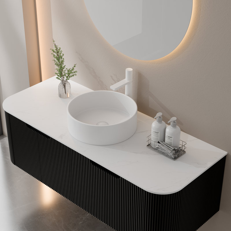 Meuble-lavabo mural 48 po avec lavabo, armoire flottante incurvée avec façade à rayures 3D et vasque en céramique blanche - bois naturel / noyer foncé / noir mat