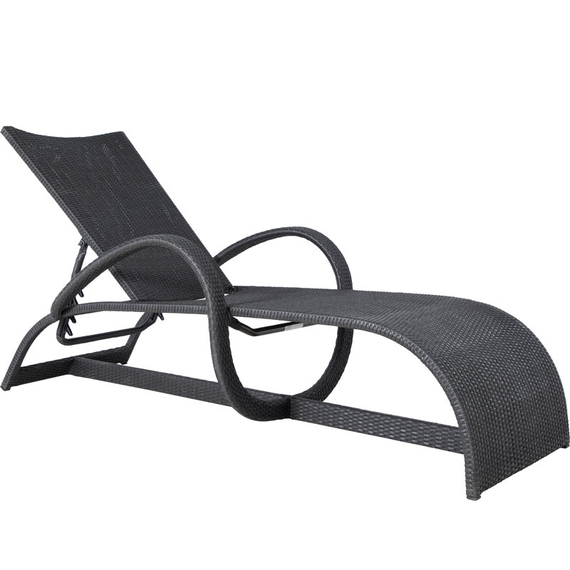 Halo Woven Chaise