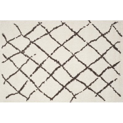 Ahavah Geometric Vinyl Machine Printed Area Rug