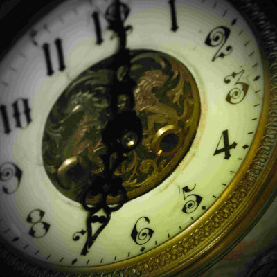 " Close Up Clock "