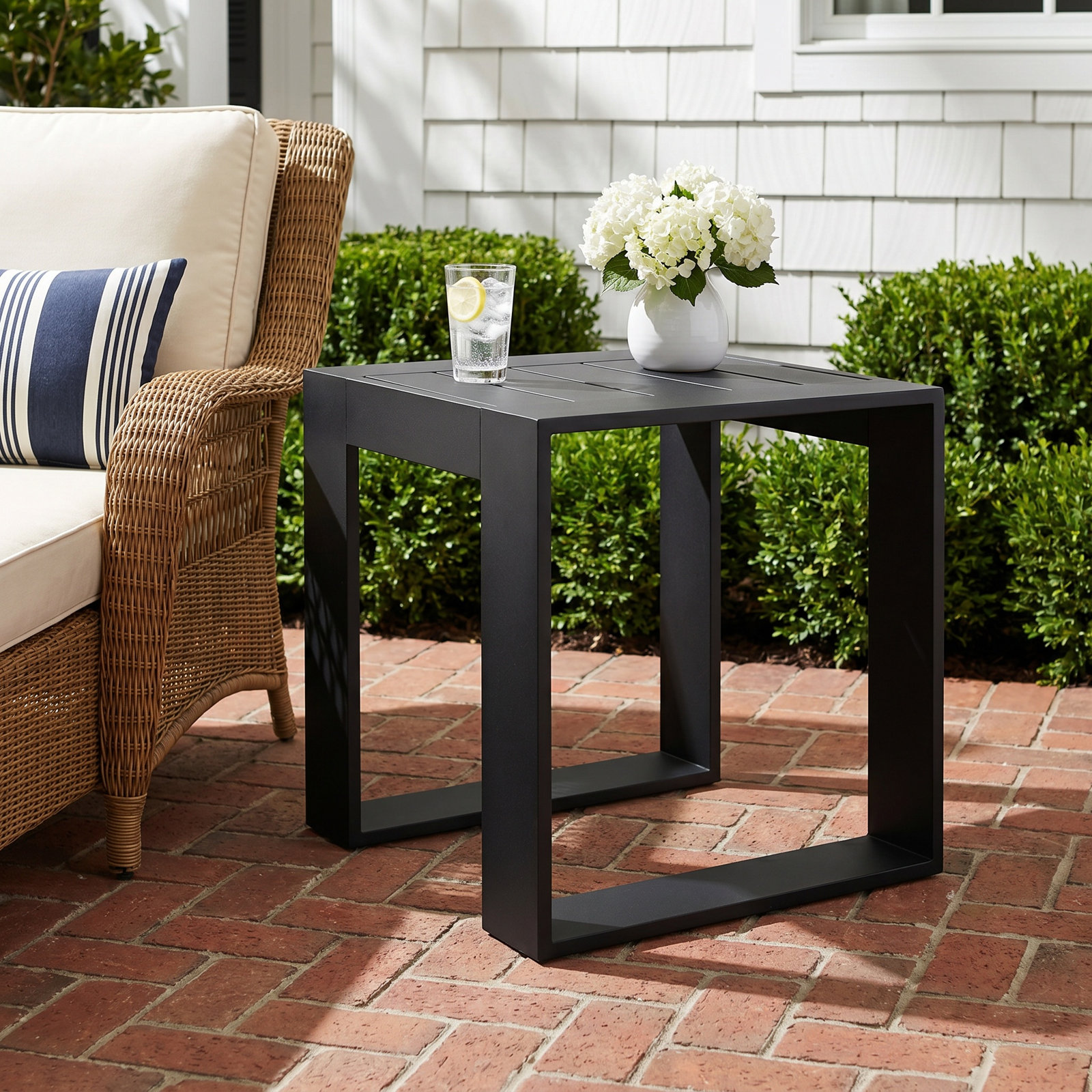 Dover 19.5'' Aluminum Outdoor Side Table, Slate