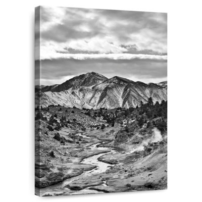 Alvord Sierra Nevada - monochrome