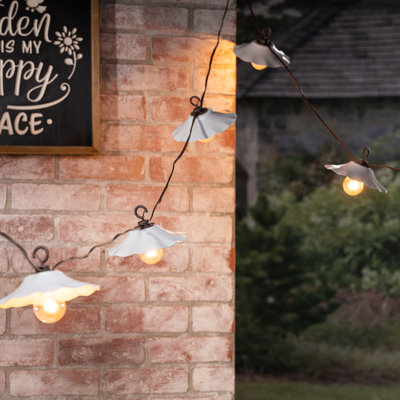 Decorative 10-Count Patio String Lights – 12-Foot Outdoor Lighting with White Metal Scalloped Plate Covers and Clear G40 Bulbs