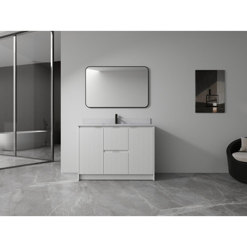 Capri 48