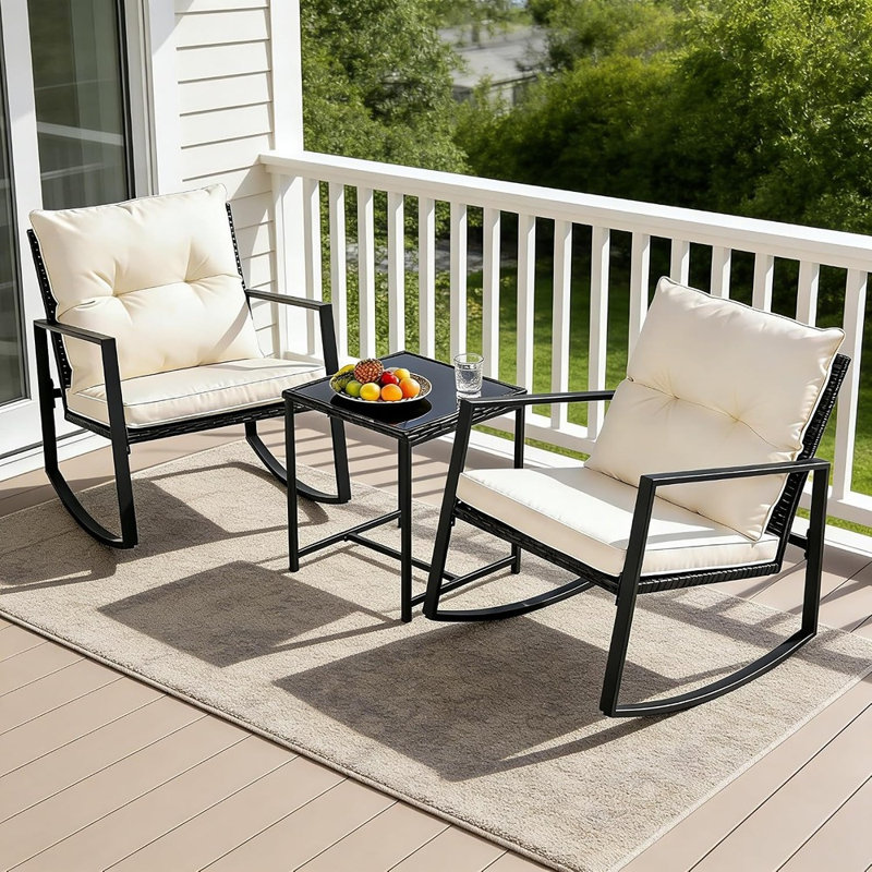 Ensemble bistro extérieur 3 pièces avec chaises à bascule, chaises de véranda en osier et table basse en verre, beige