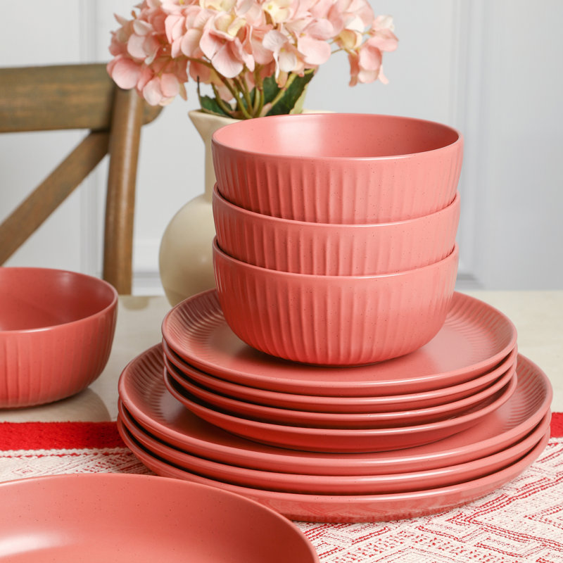 Terracotta Ceramic 16-Piece Dinnerware Set, Service for 4