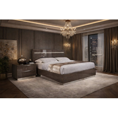 Silver Birch Queen Bedroom Set – Upholstered Bed + 2 Nightstands