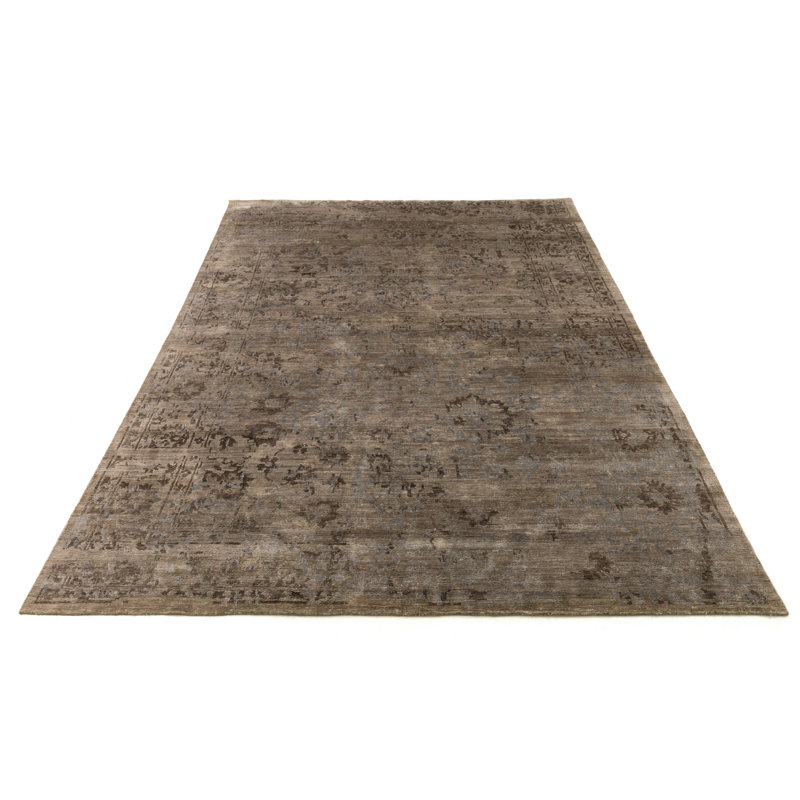 Viscose Oriental Indoor Rug, Rectangle 5'6" x 8'6"