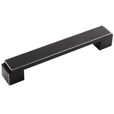Tucia 16cm centre Arch Handle