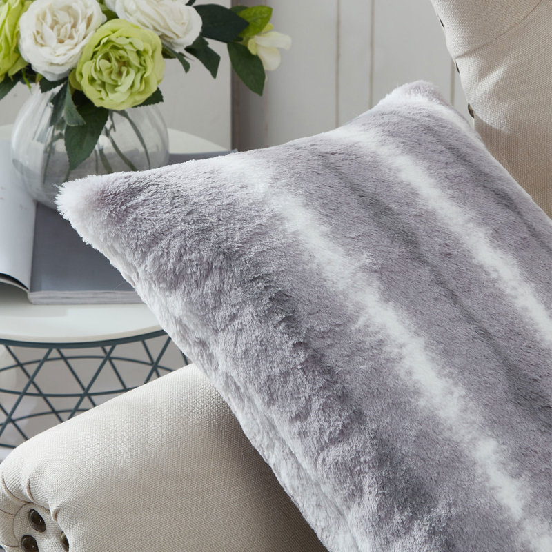 Mandy Faux Fur Reversible Pillow Cover, Gray Flannel