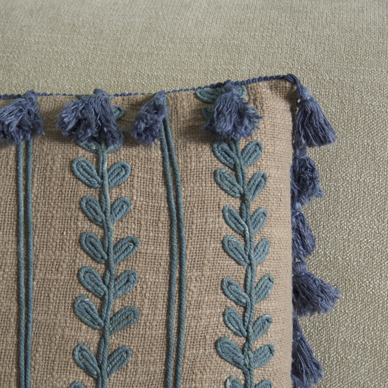 Coussin en coton Tassels