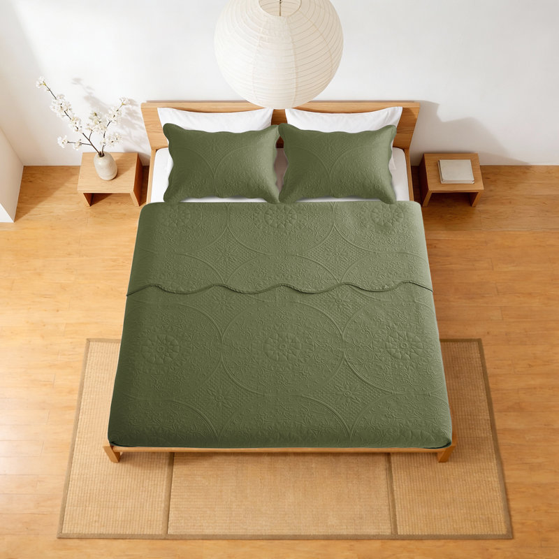 Moonlight Oversized Floral Embossed Bedspread Set – Lightweight Reversible Quilt Bedding with Pillow Shams, Olive Green