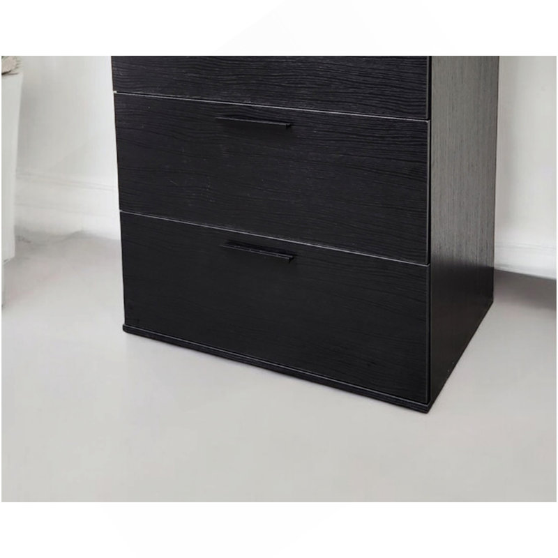 Commode noire à quatre tiroirs Oliver, Noir