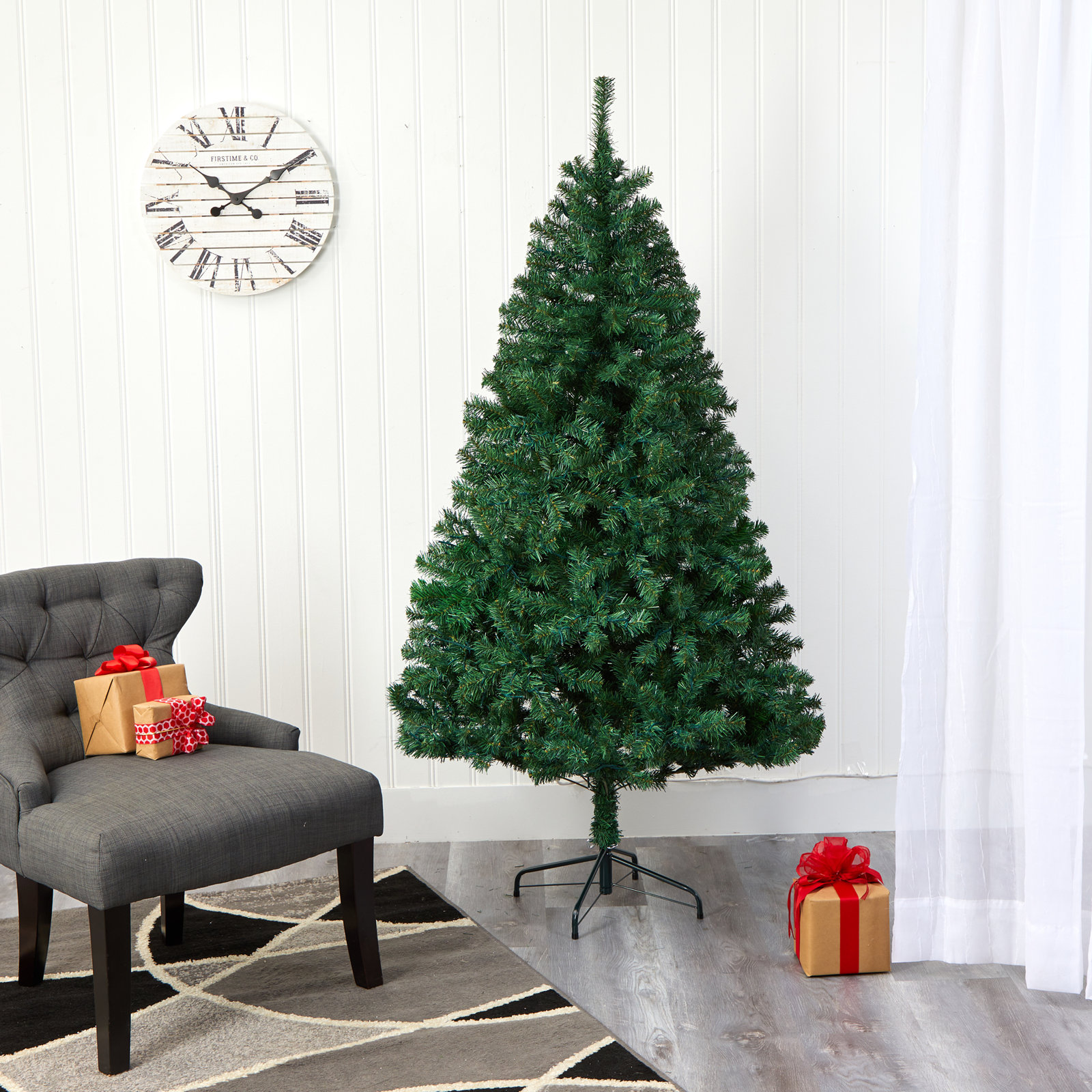 Artificial Christmas Tree, 5' H