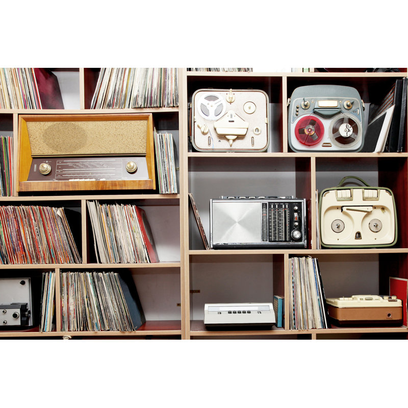 Vintage Radios - Photographie sur toile tendue, H 20 po x l 30 po