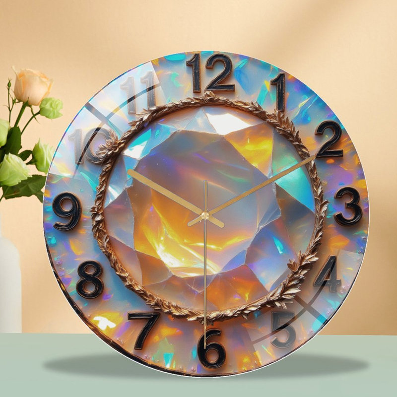 Horloge murale irisée en forme de couronne dorée - 12 po