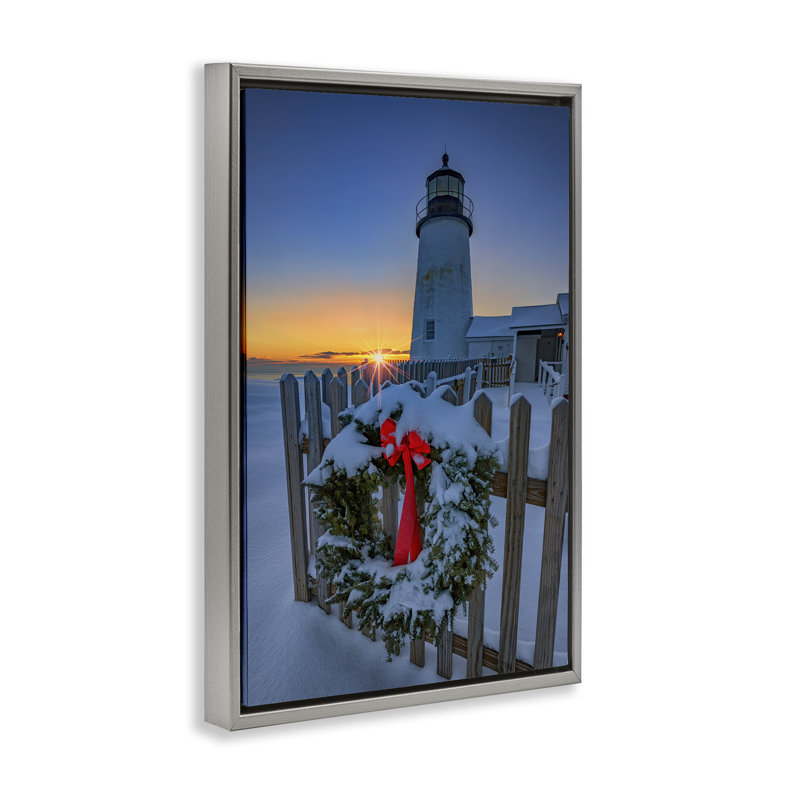 «Christmas Beach Lifehouse» par Rick Berk, Cadre flottant gris lustré, H 25 po x l 17 po