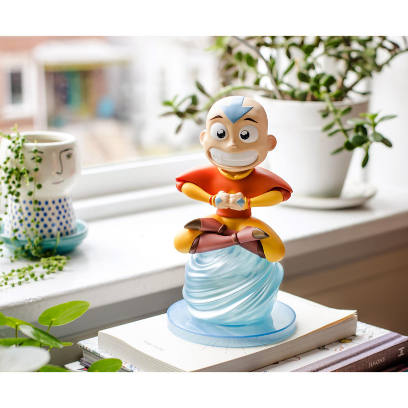 Entertainment Figurines & Sculptures