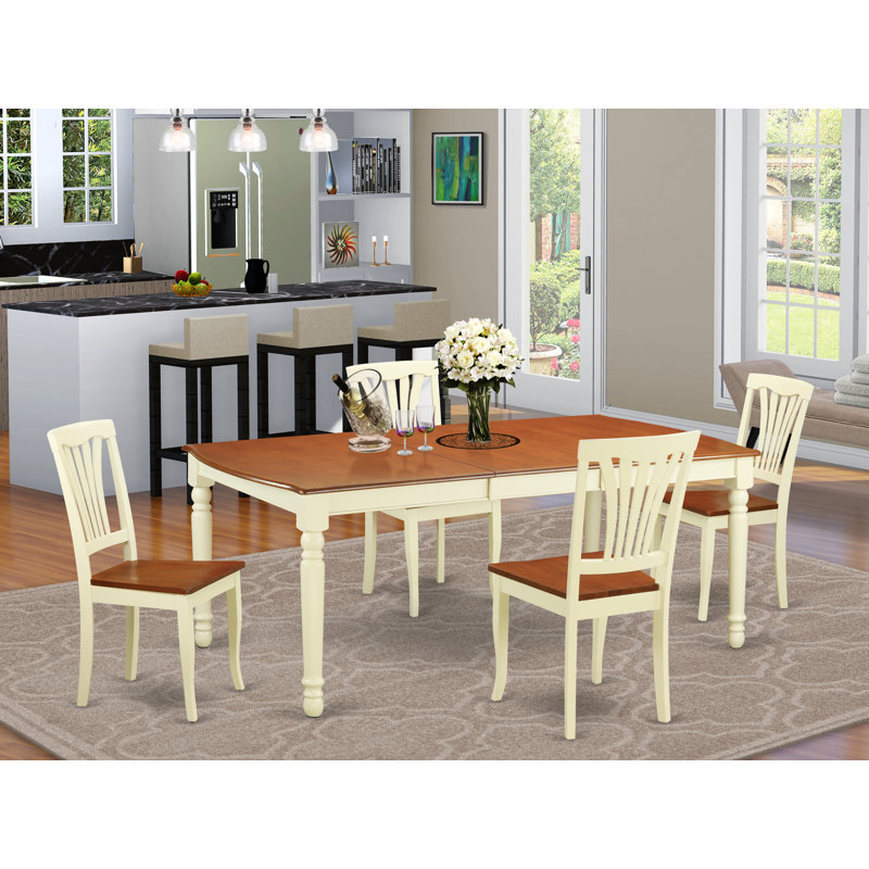 L'ensemble de table de cuisine 5 pièces pour 4 personnes comprend une table de salle à manger rectangulaire avec rallonge papillon et 4 chaises de salle à manger, 42 po x 78 po, babeurre et cerise