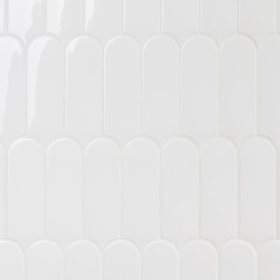 Airy 2.83 in. x 7.67 in. Polished Ceramic Fishscale Wall Tile (5.15 Sq. Ft. / Case)