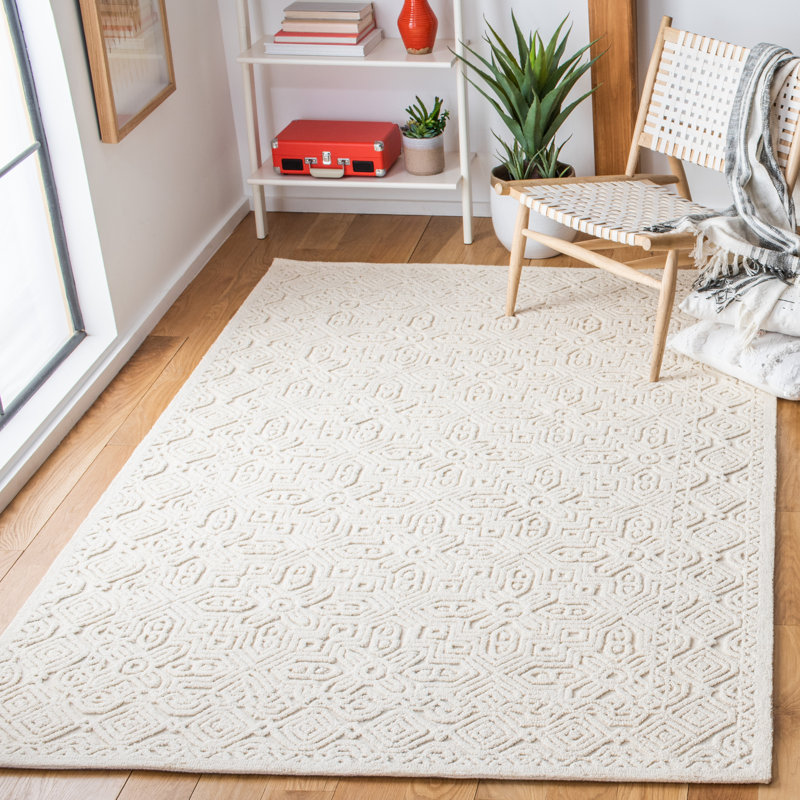 Jellisa Hand Tufted Wool/Cotton Geometric Rug in Ivory, Rectangle 8' x 10'