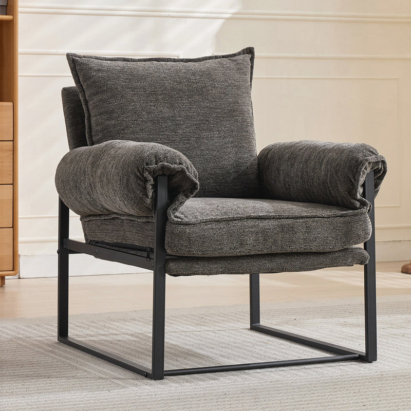 Luxueux fauteuil inclinable réglable avec une conception ergonomique et des pieds carrés dorés, pour le repos, les jeux et la lecture.