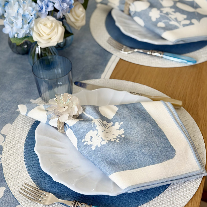 Fleur De Lin 22" Napkin, Blue
