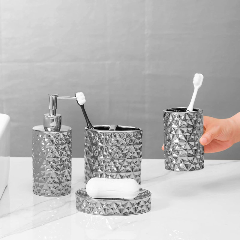 Silver bathroom accessory set