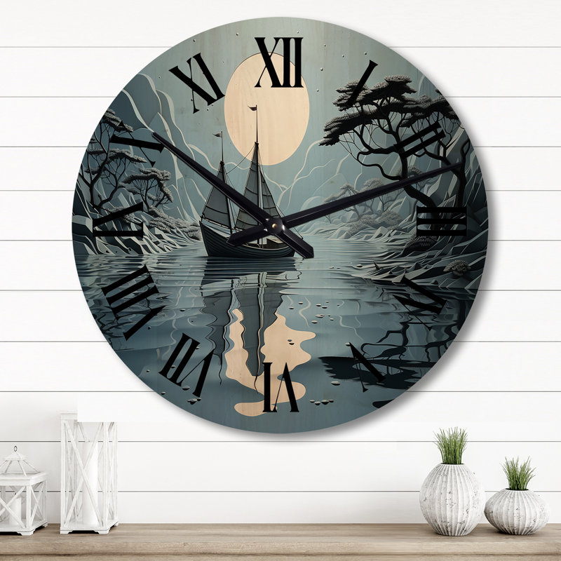 Horloge murale Runiya, Grand
