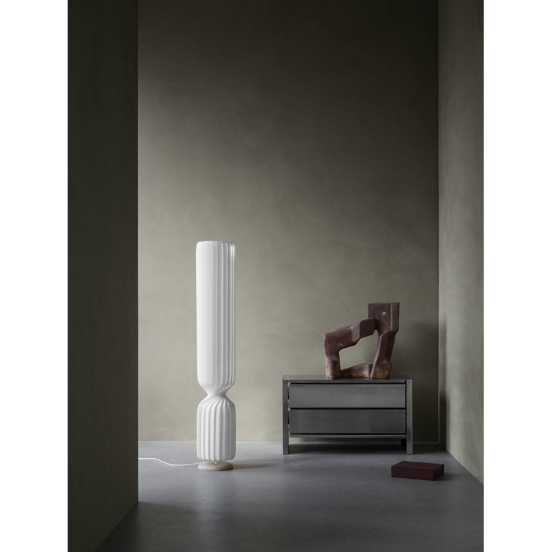TR41 Floor, 57.87"