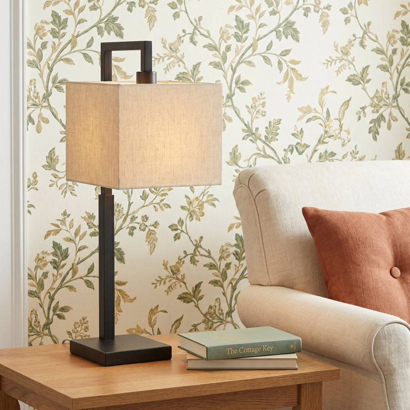Suzy Metal USB Table Lamp