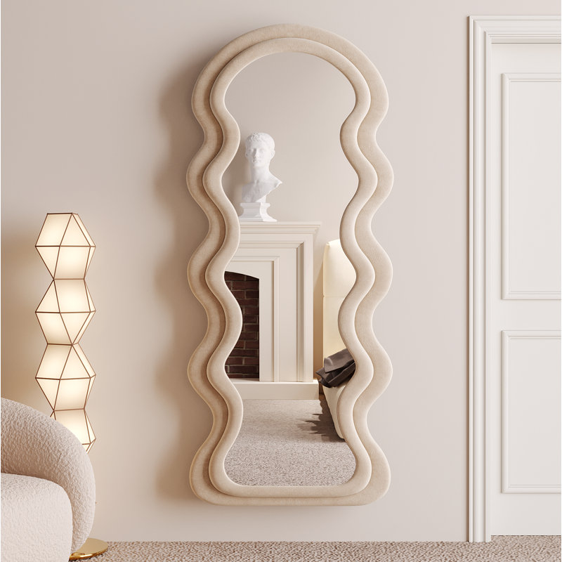 Glass Wavy Mirror, Begie