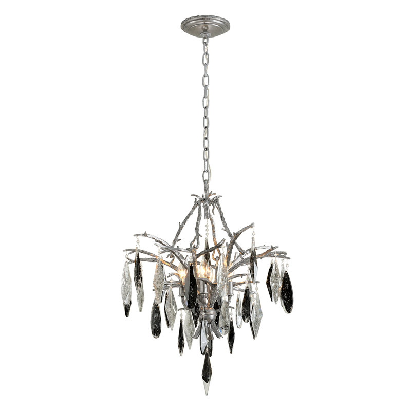 Lustre classique / traditionnel à 4 lumières de style bougie Nera