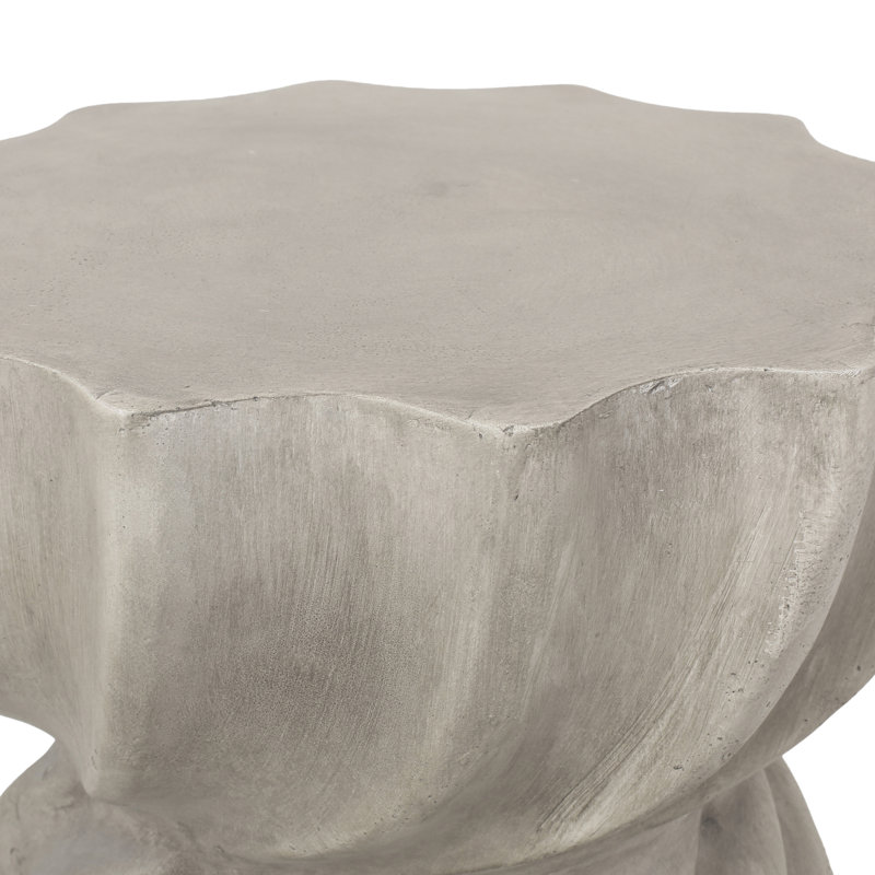 Table d'appoint en béton légère avec plateau en soleil pour une élégance et une durabilité extérieures