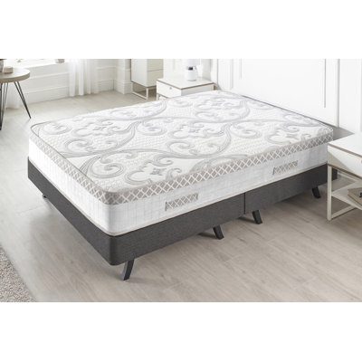 Floral Hybrid 28cm Memory Foam Pocket Spring Mattress Designed For The Ultimate Sleep