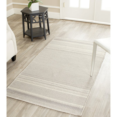 Esteves Hand Woven Flat Weave Wool Geometric Rug