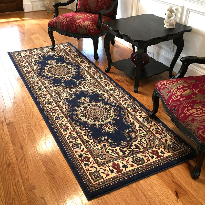Tapis bleu marine Northington, Tapis de couloir : 2 pi 2 po x 7 pi 7 po