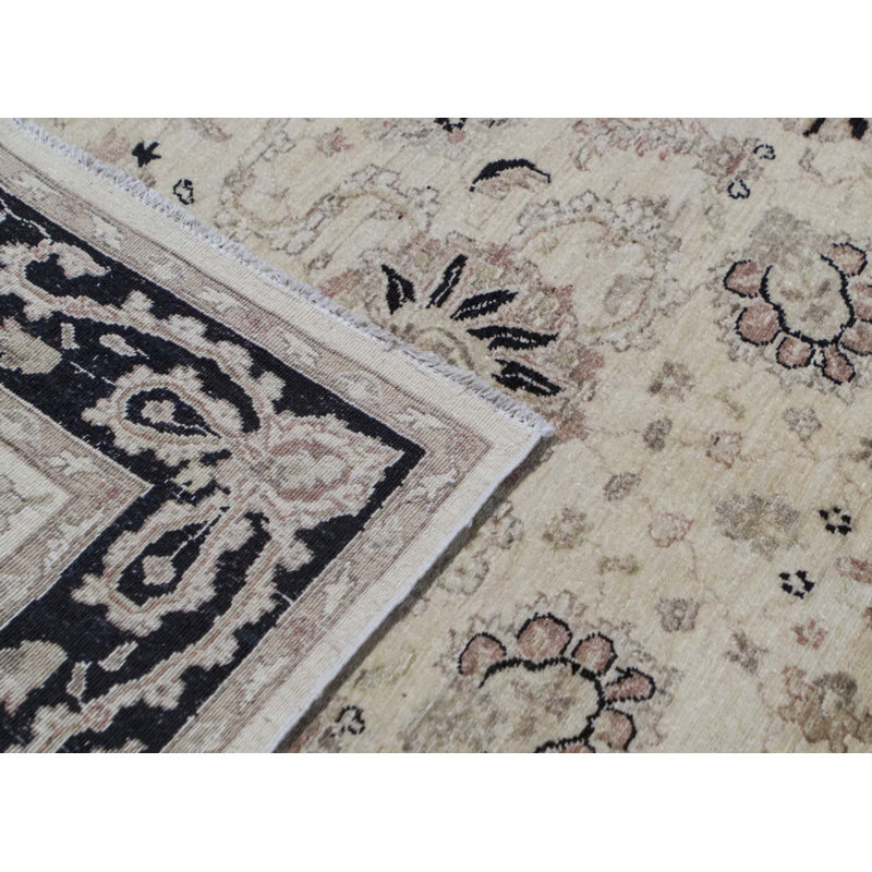 Tapis ivoire et noir noué à la main de haute qualité