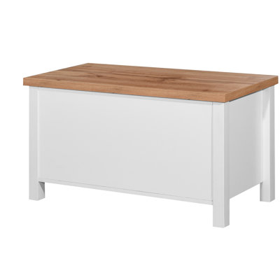Katie Blanket Chest