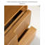 Table de chevet de style Mid-Century en bois massif avec deux tiroirs