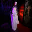 Faucheuse animée debout avec fantôme d'Halloween 5 pi 11 po Haunted Hill Farm