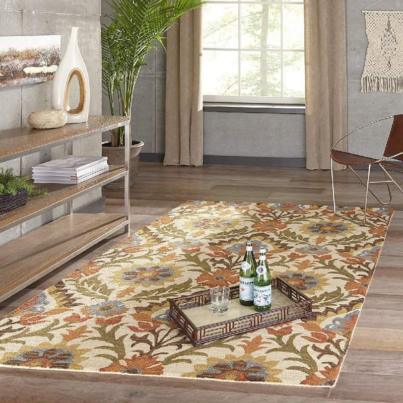 Tapis floral doré touffeté à la main, Rectangle 5 pi x 8 pi