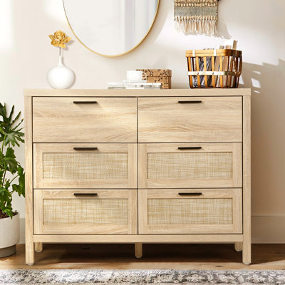 Commode 6 tiroirs en bois naturel - Surface en rotin pour chambre à coucher