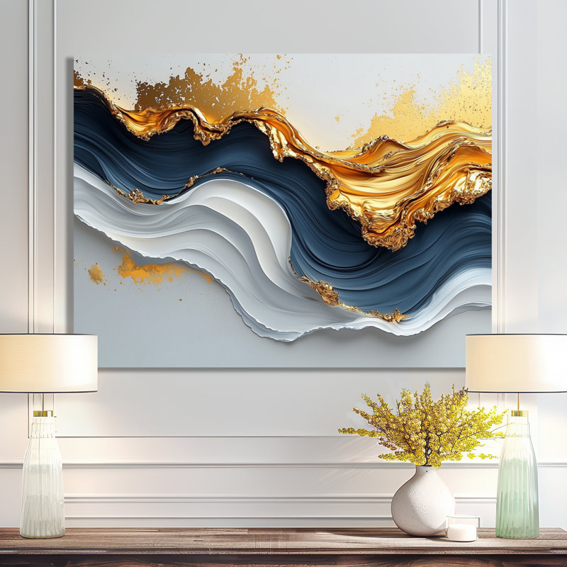 «Golden Silence of Minimal Marble River III», art mural en métal abstrait minimaliste, H 24 po x l 32 po