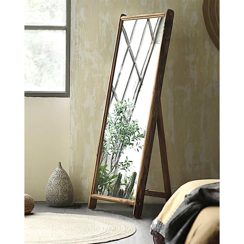 Miroir autoportant pleine grandeur rustique en bois récupéré