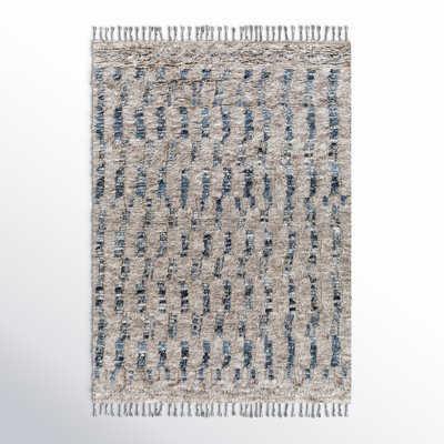 Kenady Hand Knotted Wool Southwestern Indoor Rug