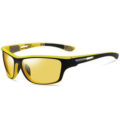 Plastic sunglasses Men's Outdoor Sports Sunglasses With Antisglare Polarized Lens