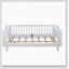 Lit plateforme en bois pleine grandeur pour enfants, profil bas avec rails de sécurité, solution de sommeil durable et sécuritaire-129431814