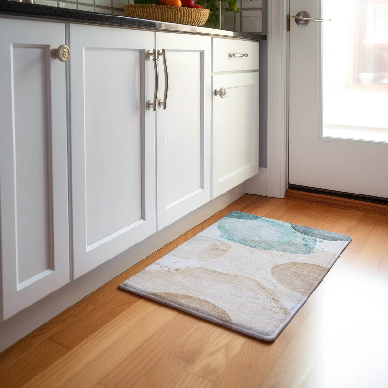 Tapis Cerrito avec envers antidérapant, Rectangle 1 pi 8 po x 2 pi 6 po